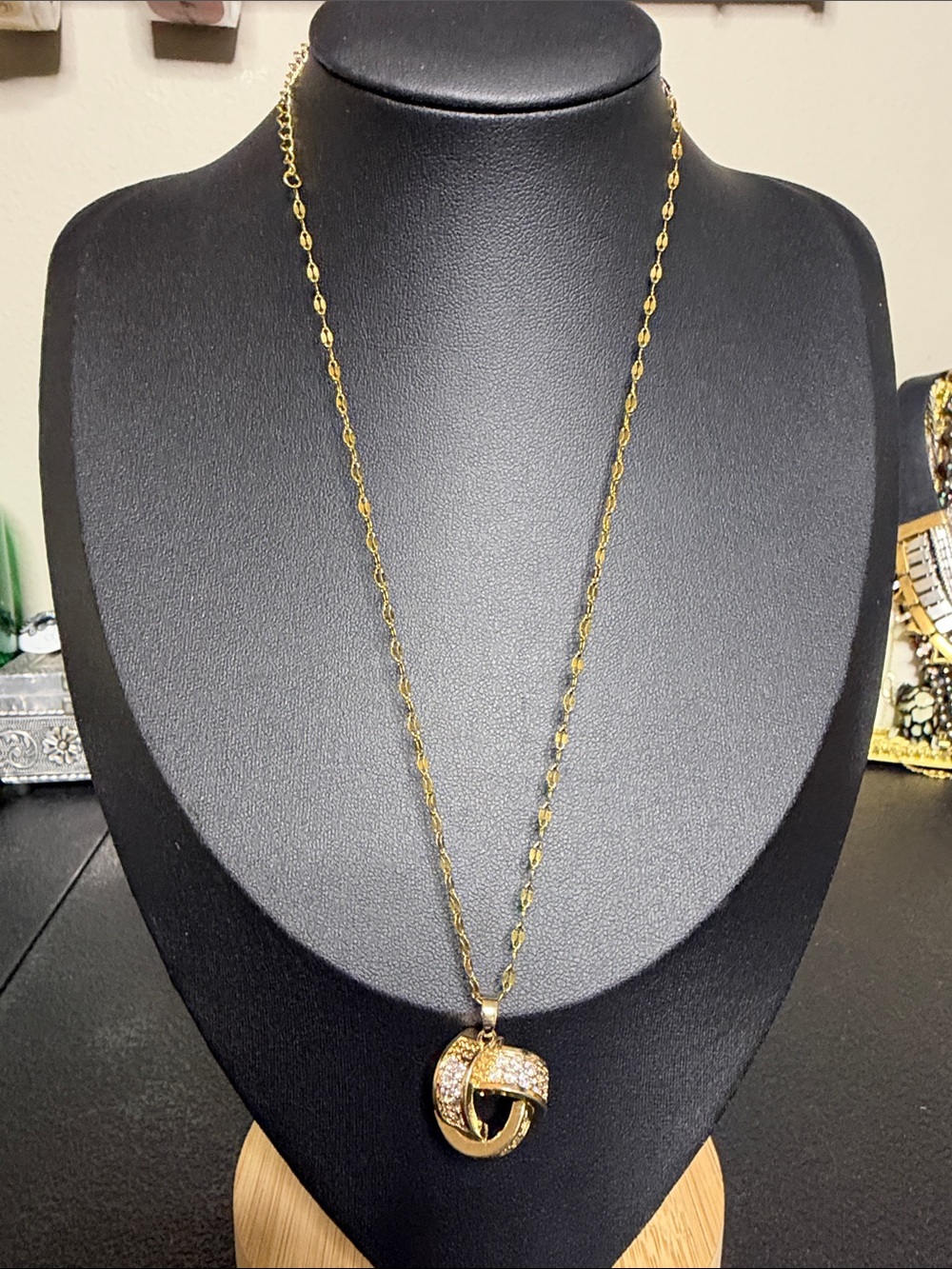Stainless Steel Gold Crystal Knot Pendant Necklace - Women Jewelry
